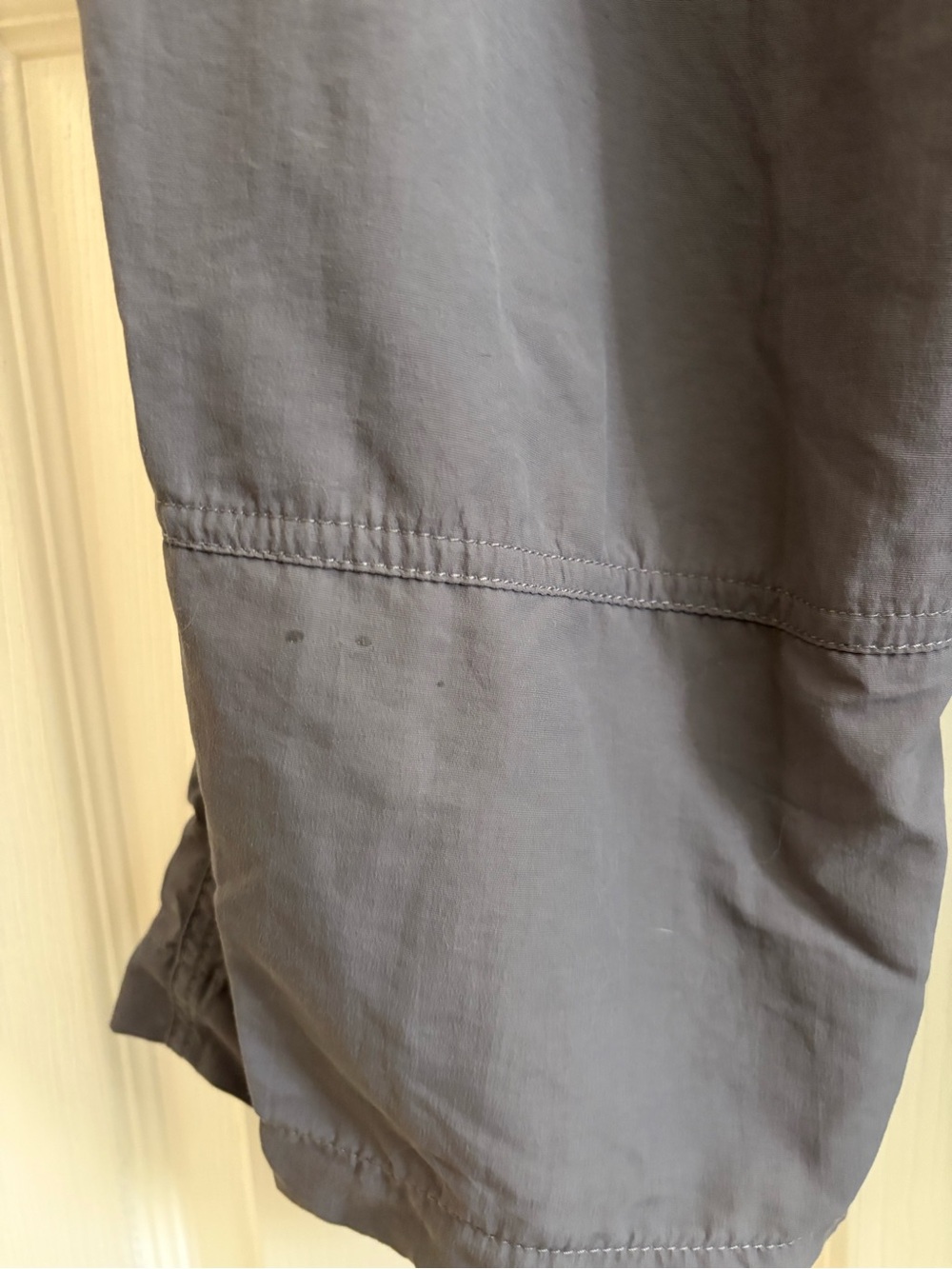 MEC Grey Cargo Hiking Pants vintage - Picture 9 of 9